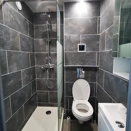Apartment Magnifique Dans Avec Piscine
