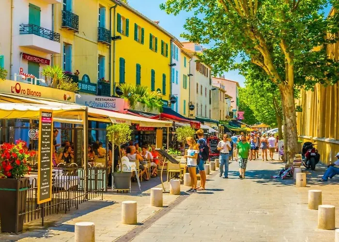 Magnifique Dans Résidence Avec Piscine Appartement Antibes