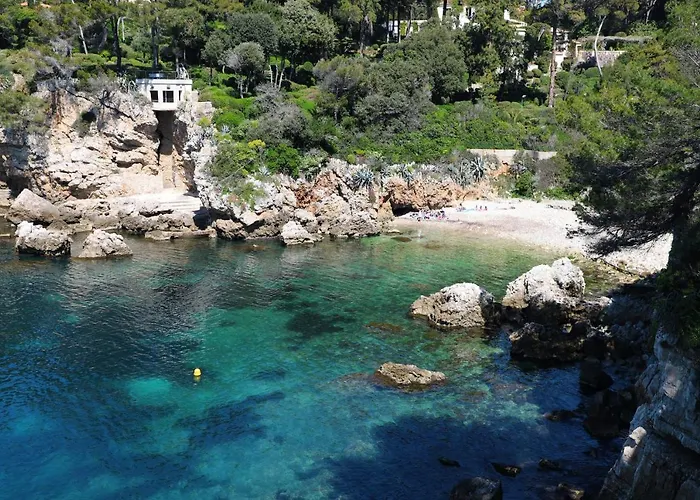 Magnifique Dans Avec Piscine Apartman *