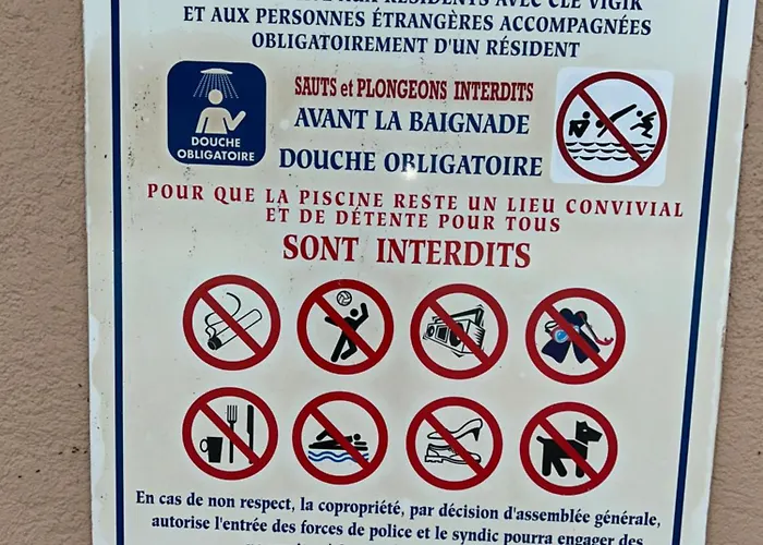 Magnifique Dans Résidence Avec Piscine *